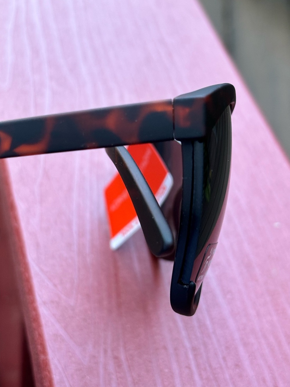 Adrienne Vittadini | 2 Pairs Cat-Eye Sunglasses with 100% UV Protection 🕶️ - Picture 7 of 11